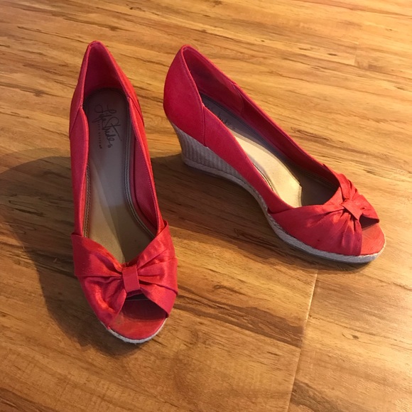 Fuchsia pink wedges - Picture 2 of 5